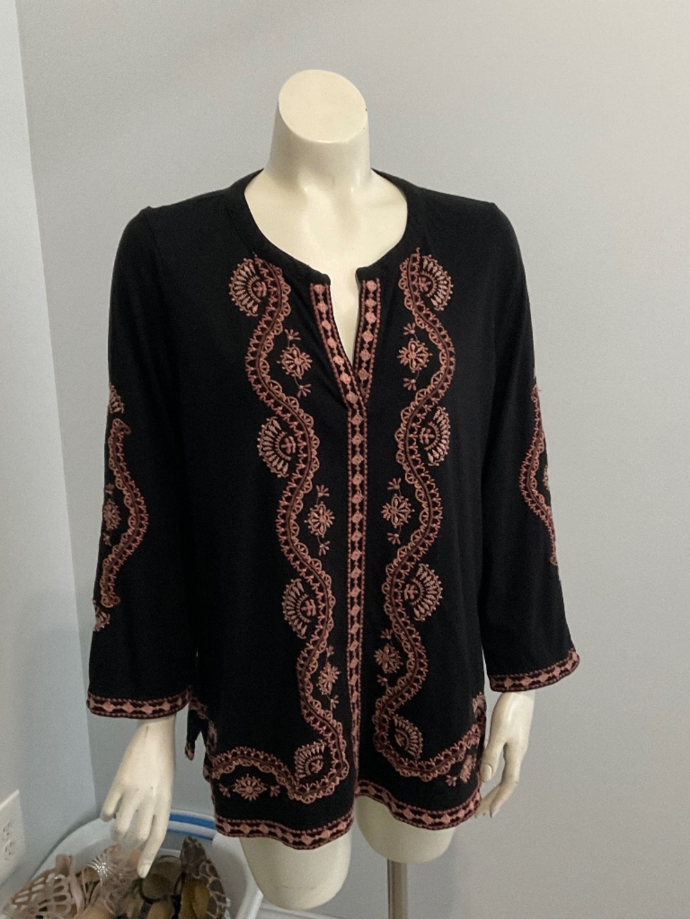 J.Jill black top,M.